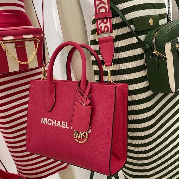 MICHAEL KORS
Mirella Small Pebbled Leather Crossbody Bag Tote
Electric Pink
NWT - Picture 5 of 16